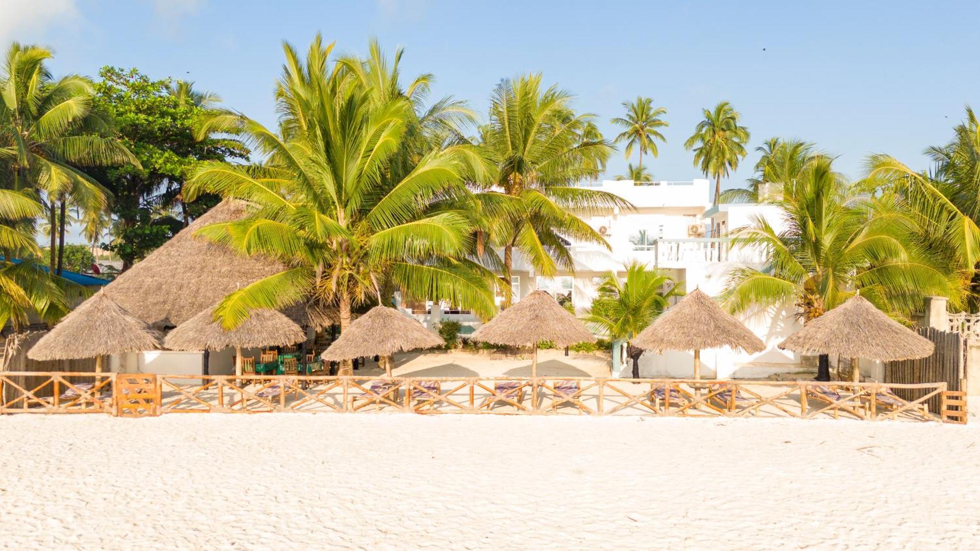 Sands Inn Hotel بواني ماكهانجاني المظهر الخارجي الصورة
