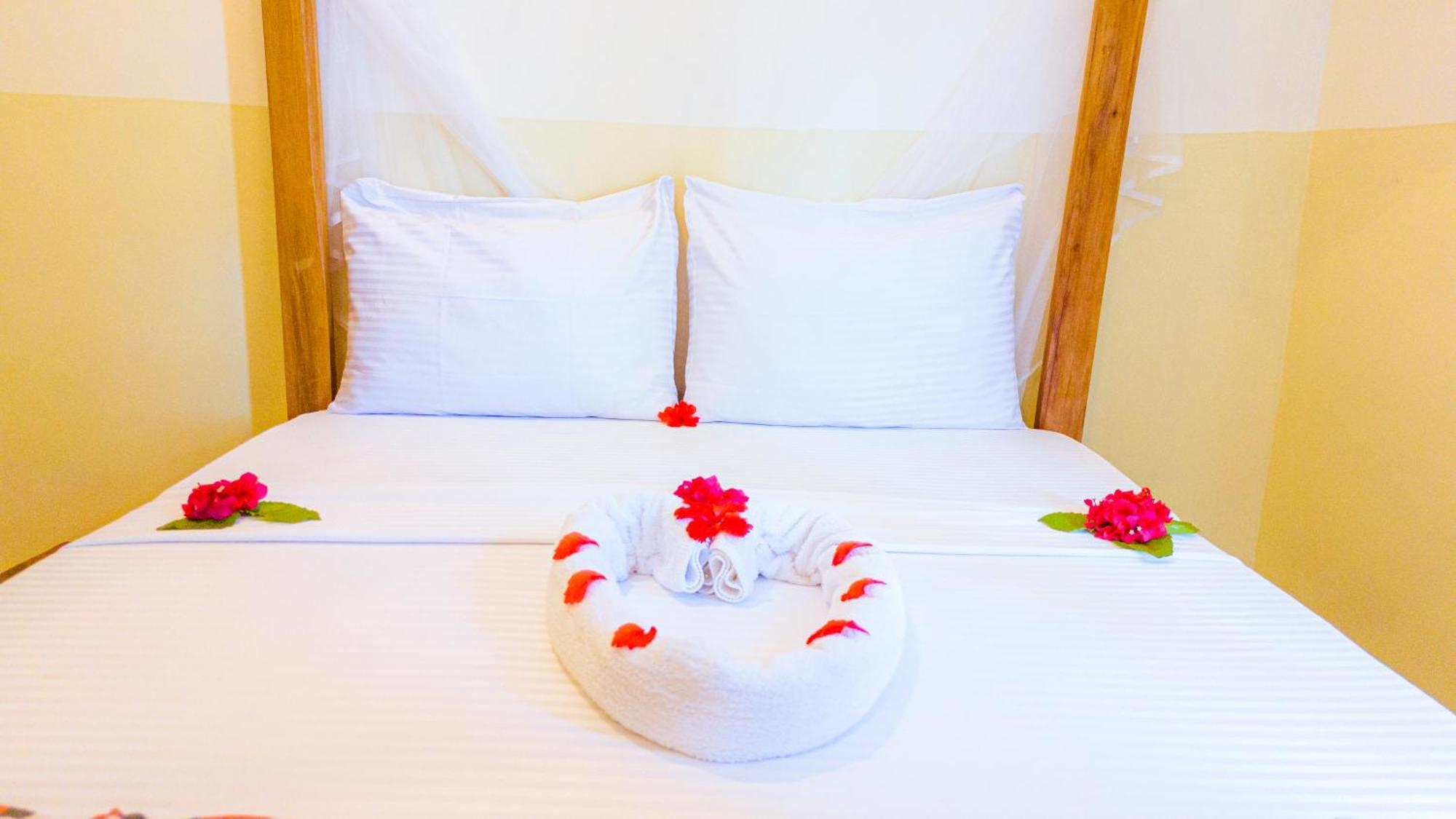 Sands Inn Hotel بواني ماكهانجاني المظهر الخارجي الصورة