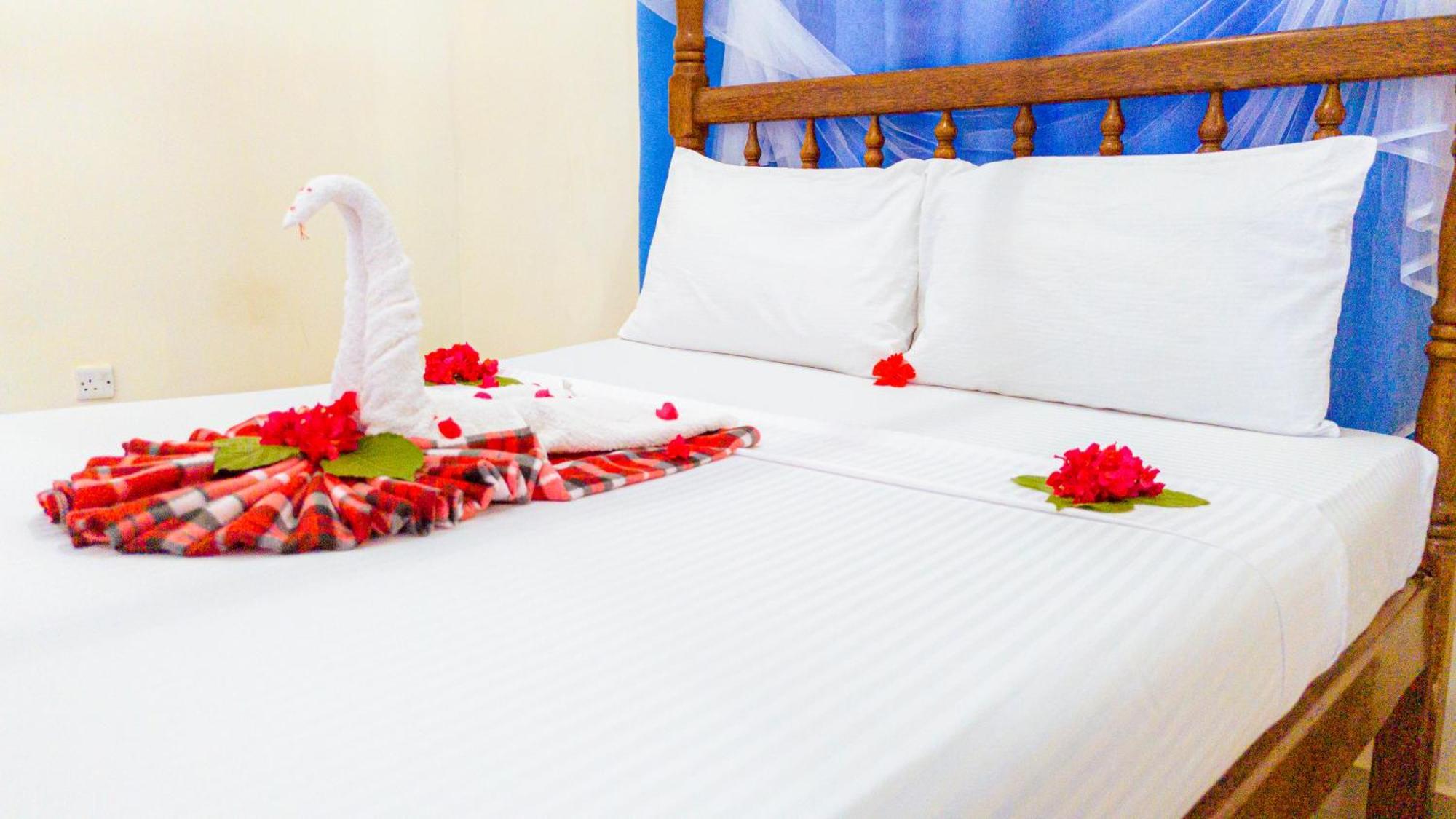 Sands Inn Hotel بواني ماكهانجاني المظهر الخارجي الصورة