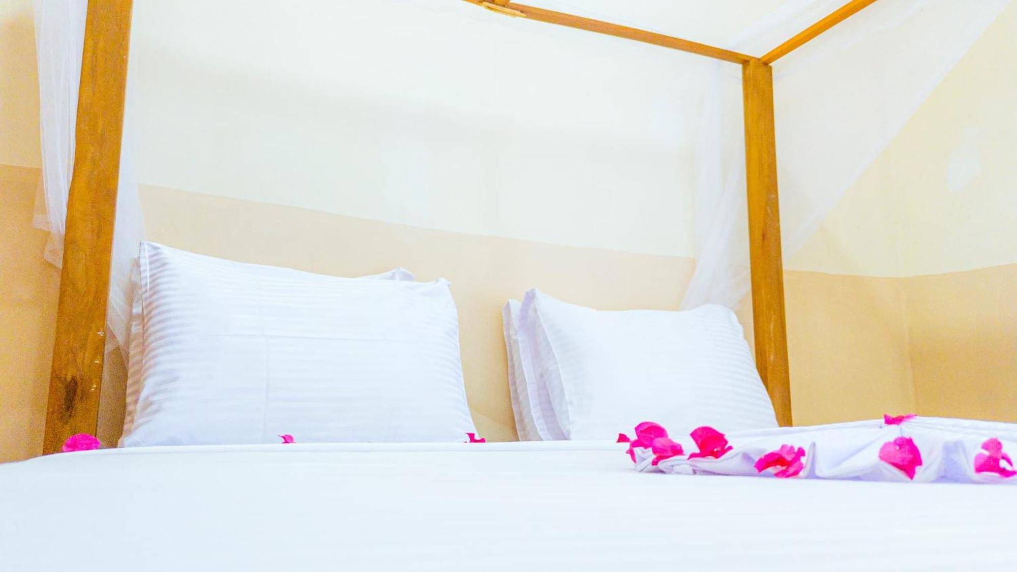 Sands Inn Hotel بواني ماكهانجاني المظهر الخارجي الصورة
